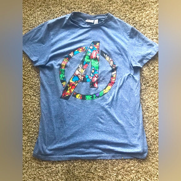 MARVEL COMICS Avengers  T shirt size Small S adult S - Picture 3 of 7